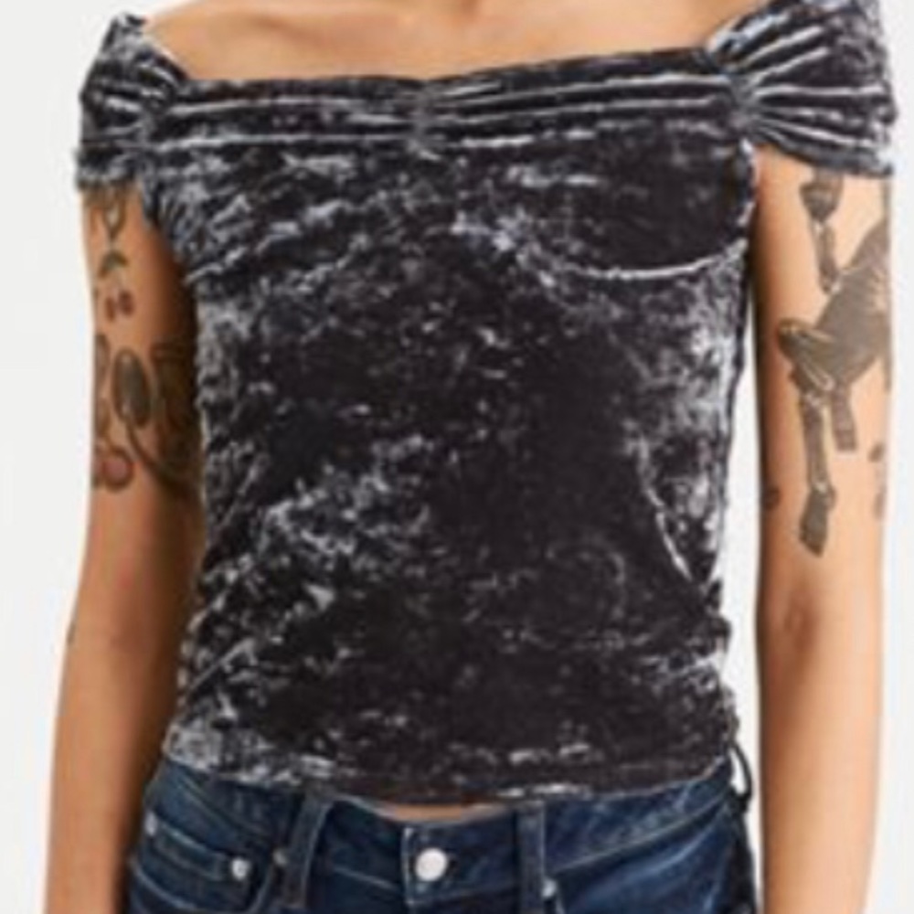AE online exclusive Velvet off the shoulder top